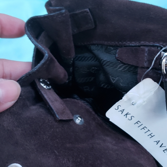 PRADA Scamoscio Easy Bag - Picture 9 of 10